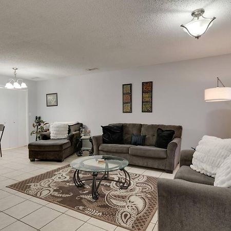 Lovely 2 Bdr Condo With Balcony 2M To Broadway Nashville Bagian luar foto