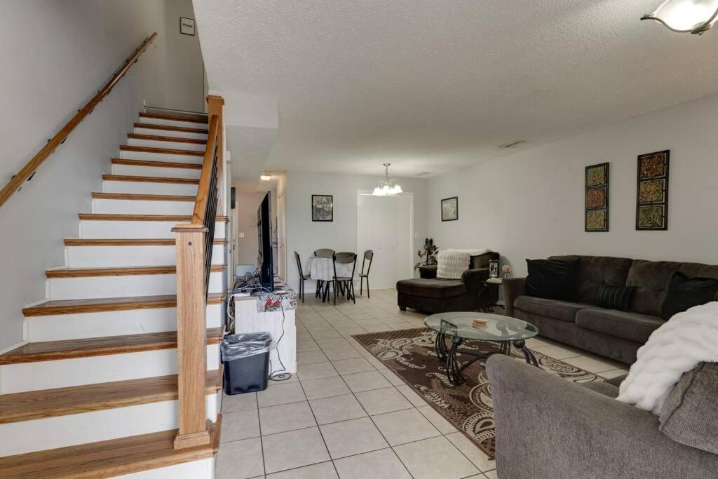 Lovely 2 Bdr Condo With Balcony 2M To Broadway Nashville Bagian luar foto